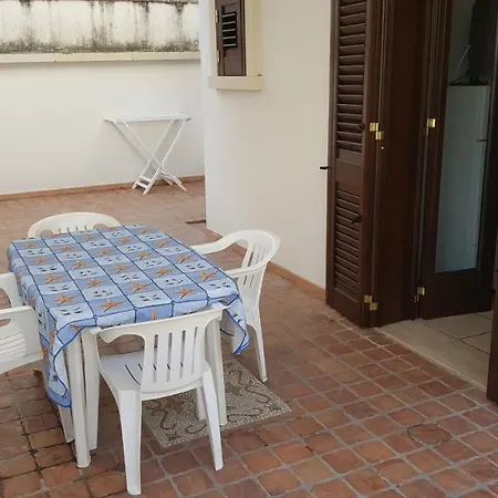 Bilocale 50 Mt. Dalla 27 Tatil Evi Torre dell'Orso